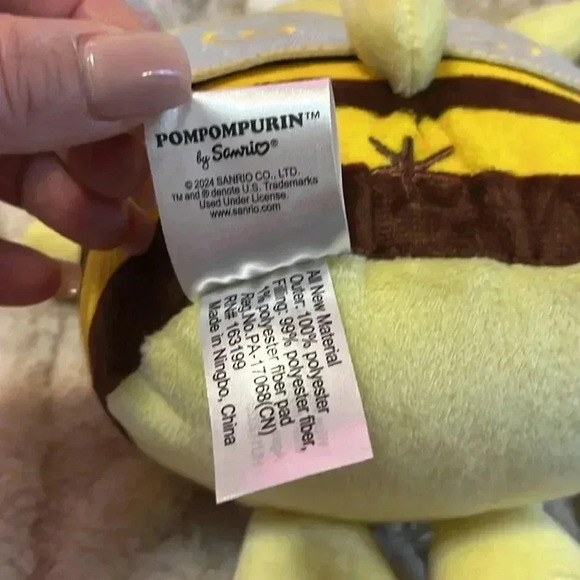 Hello Kitty friend Pompompurin - Picture 5 of 5